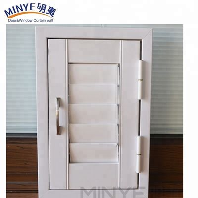 Προσαρμοσμένο παράθυρο PVC Louver με ρυθμιζόμενο σχεδιασμό καταστήματος φυτείας και Louvers