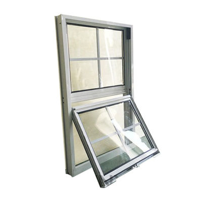 UPVC χειροκίνητο κατακόρυφο συρόμενο παράθυρο με σκληροποιημένο γυαλί και πλέγμα οθόνης από ίνες γυαλιού